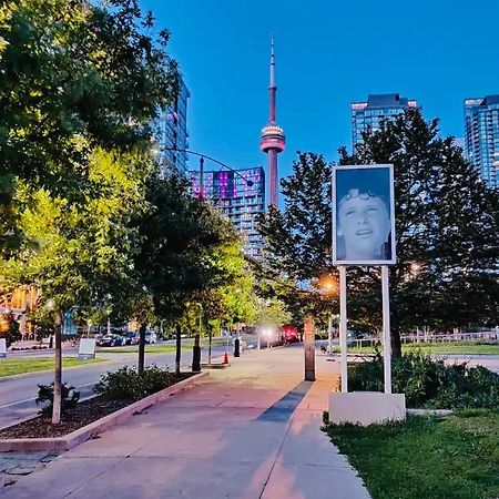 Upscale Downtown Toronto Condos By Cn Tower Exteriör bild