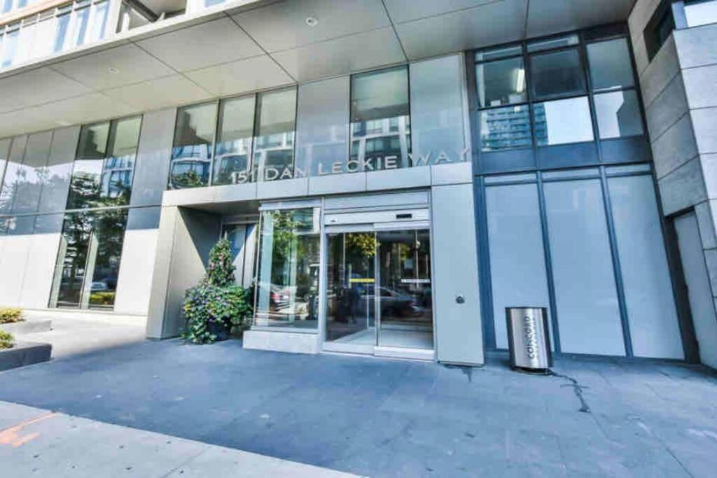 Upscale Downtown Toronto Condos By Cn Tower Exteriör bild